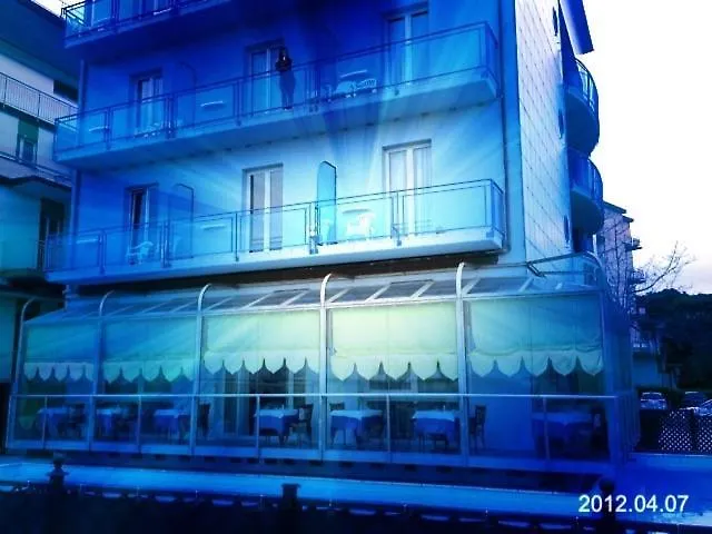 Hotel Royal Milano Marittima 3*,