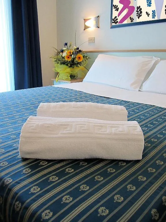 ***  Hotel Royal Milano Marittima Italia